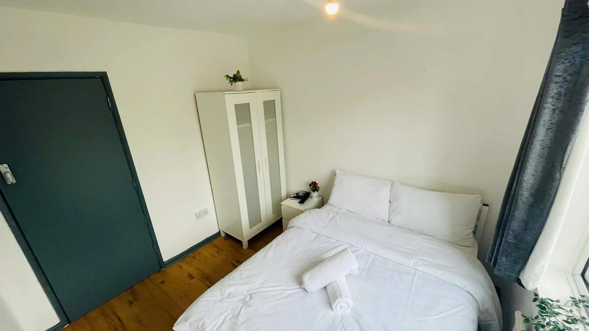 Privat bolig Double Room Near Canary Wharf 32 London